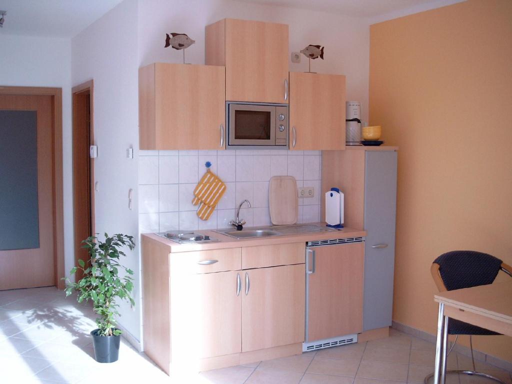 Ferienwohnung Amelie Heringsdorf  Pokoj fotografie
